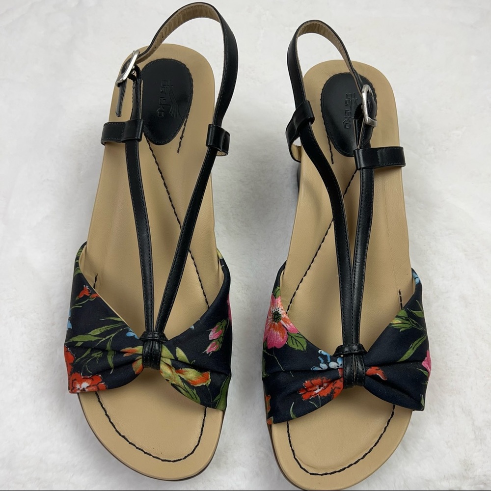 Dansko Sandals Size 42 11.5 Floral Naomi Wedge Black Sling Back 3" Heel Fabric